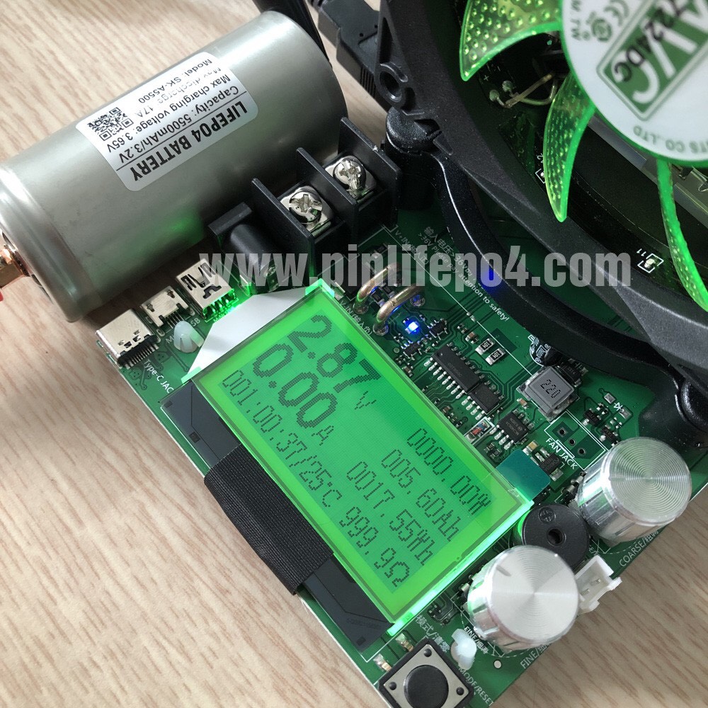 Pin sắt 32650 5500mAh chuẩn đủ dung lượng Pin sắt 32650 5500mAh chuẩn đủ dung lượng